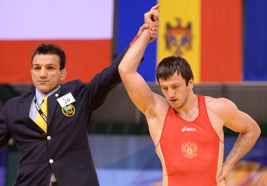 2013 Universiade. Day Seven. Freestyle wrestling