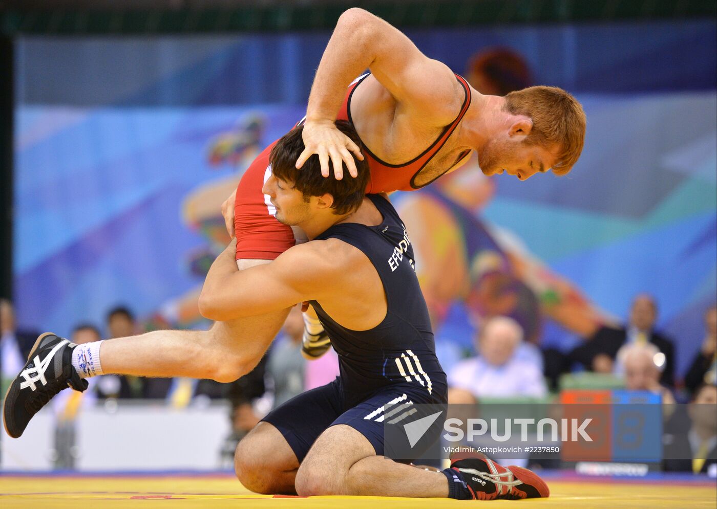 2013 Universiade. Day Seven. Freestyle wrestling