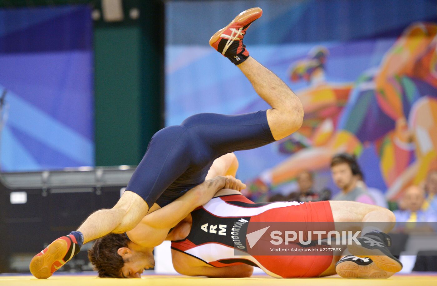 2013 Universiade. Day Seven. Freestyle wrestling