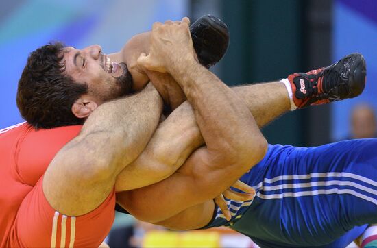2013 Universiade. Day Seven. Freestyle wrestling