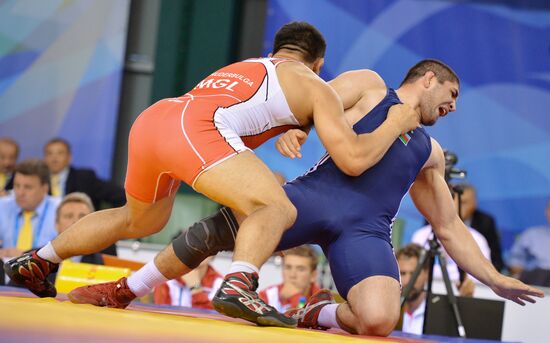 2013 Universiade. Day Seven. Freestyle wrestling