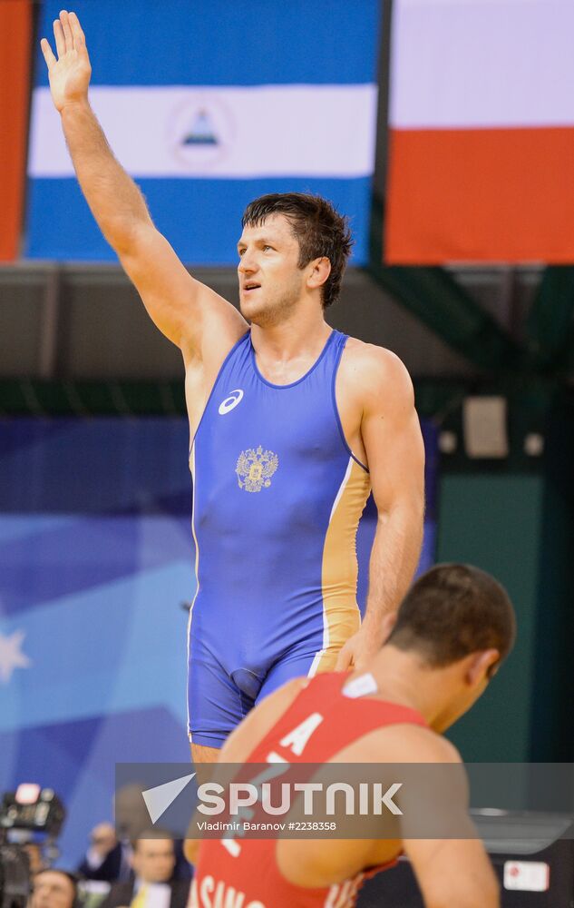 2013 Universiade. Day Seven. Freestyle wrestling