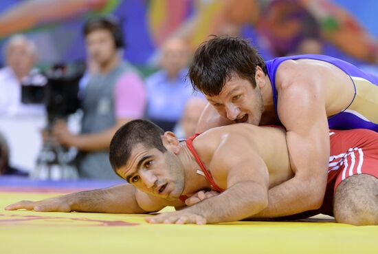 2013 Universiade. Day Seven. Freestyle wrestling