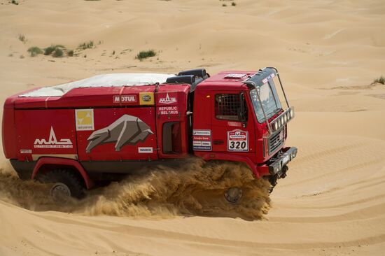 Auto sport. Silk Way Rally. Stage Four
