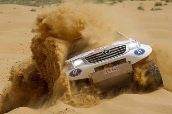 Auto sport. Silk Way Rally. Stage Four