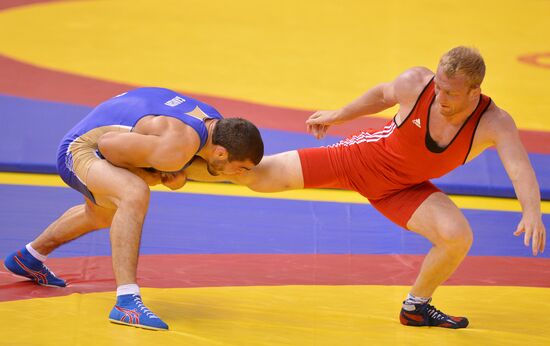 2013 Universiade. Day Seven. Freestyle wrestling