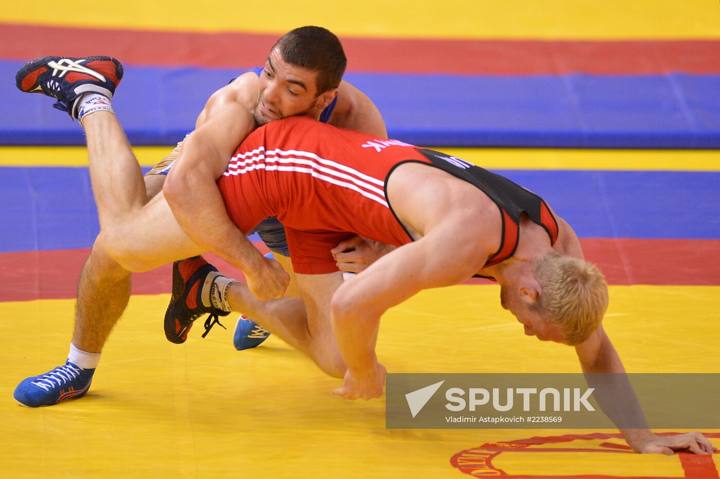 2013 Universiade. Day Seven. Freestyle wrestling