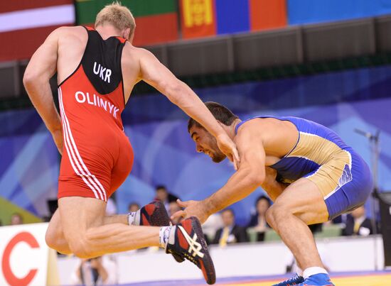 2013 Universiade. Day Seven. Freestyle wrestling