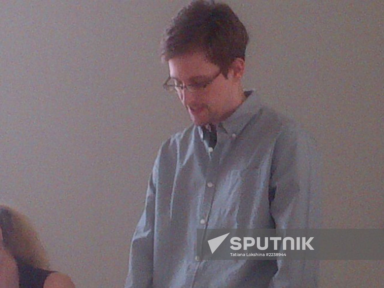 Snowden would like to stay in Russia
