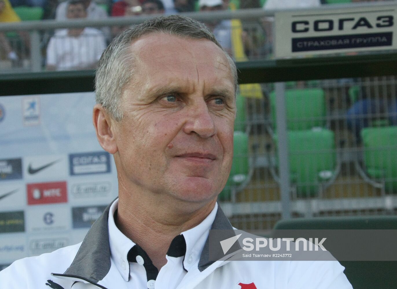 Football. Russian Premier League. Anji vs. Lokomotiv