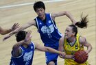 Members of the Chinese Taipei national team Hsieh Pei-Chun, Chien-Hui Hsu and member of the Australian national team Tess Madgen during the match for 3rd place in women’s basketball between Australia and Chinese Taipei at the 27th World University Summer Games in Kazan. Location: Russia, Republic of Tatarstan, Kazan. Author: Alexey Filippov/Sputnik. 2013 Universiade. Day Ten. Basketball Women. Finals