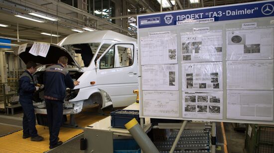 Production of Mercedes-Benz Sprinter Classic vans starts
