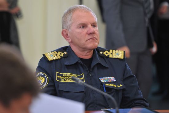 Putin oversees military drill in Eastern Military District