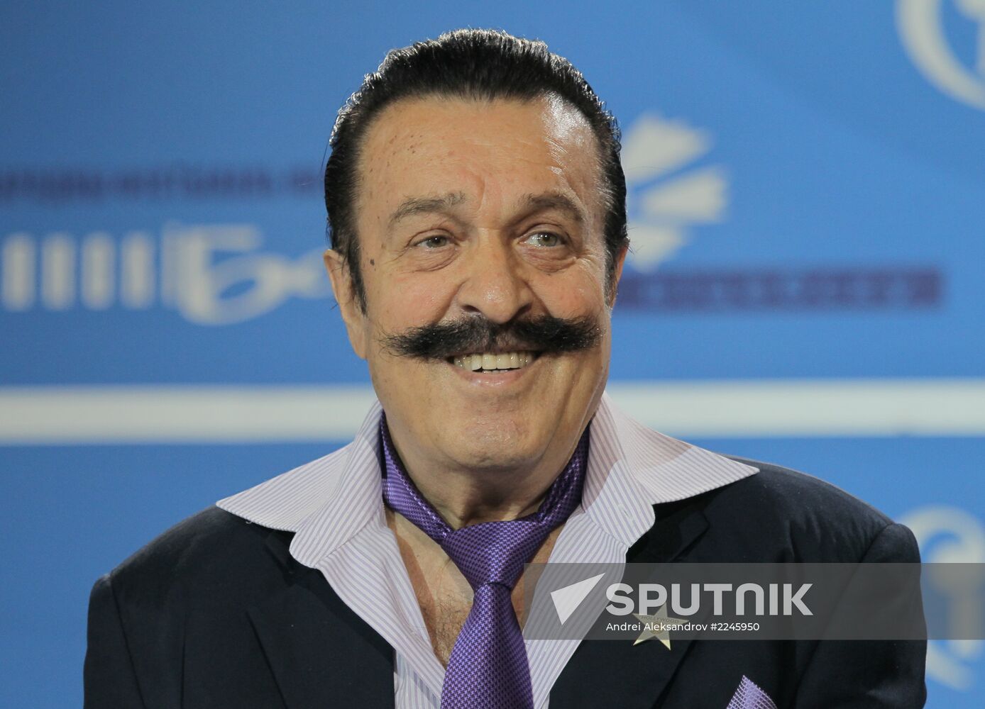 Pop singer and songwriter Willi Tokarev