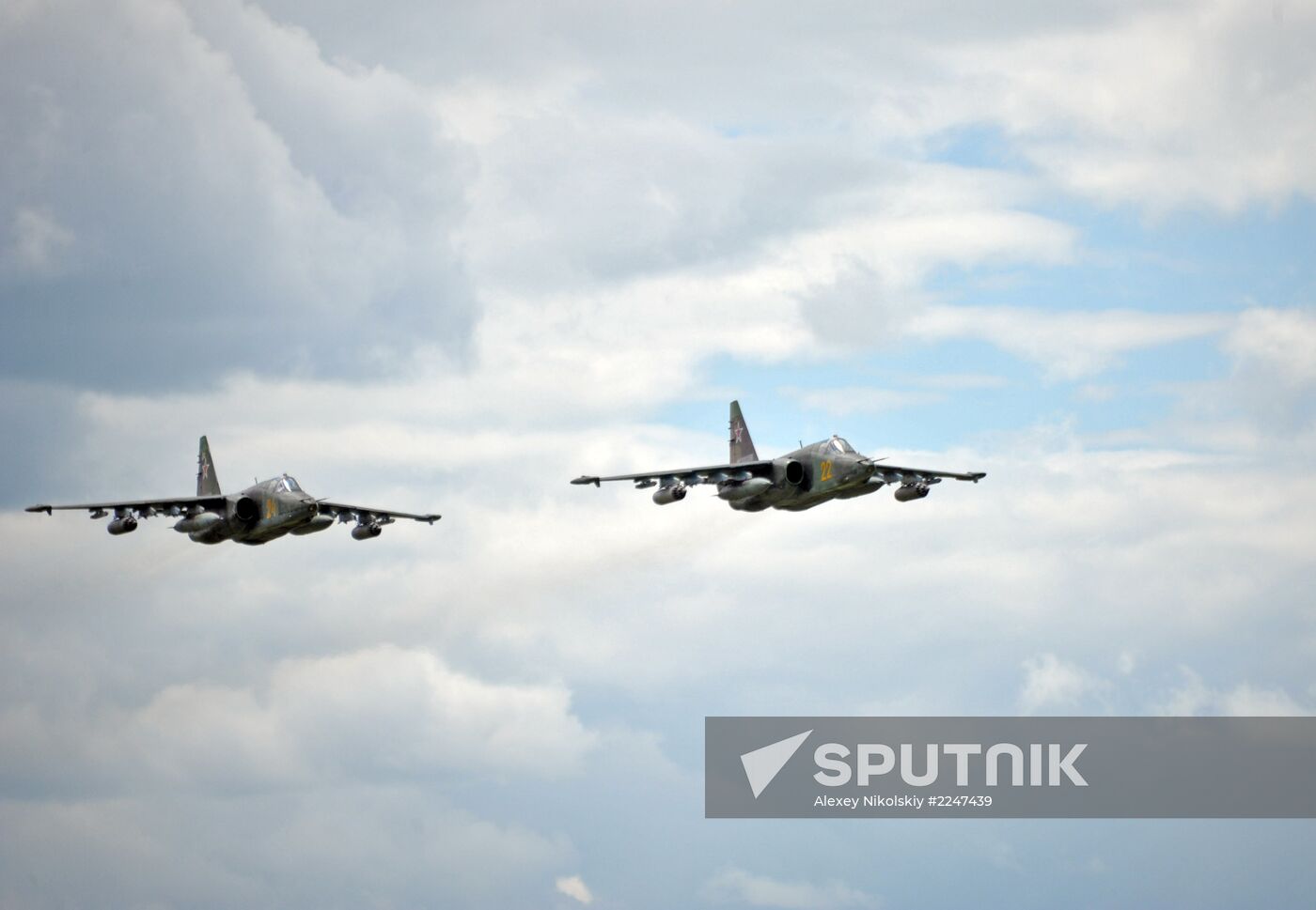 Vladimir Putin watches military exercise