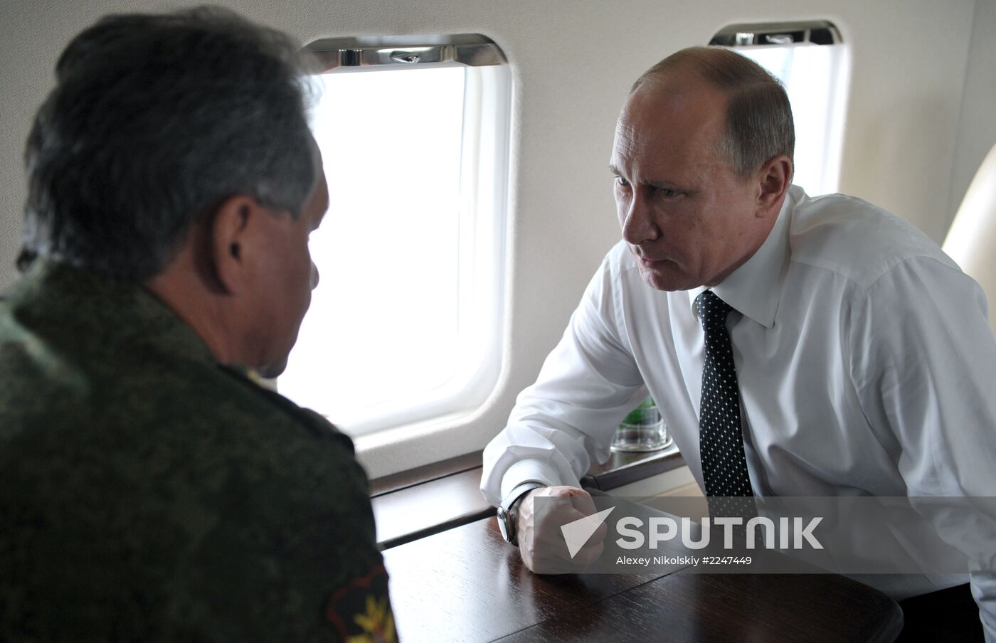 Vladimir Putin watches military exercise