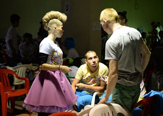 Performers prepare for closing ceremony of 2013 Universiade