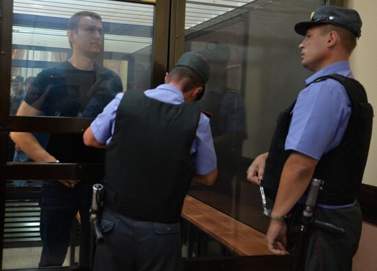 Court changes restraining measure for Navalny and Ofitserov