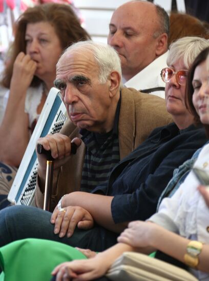 Poet Yevgeny Yevtushenko's 80th birthday celebrated in Moscow