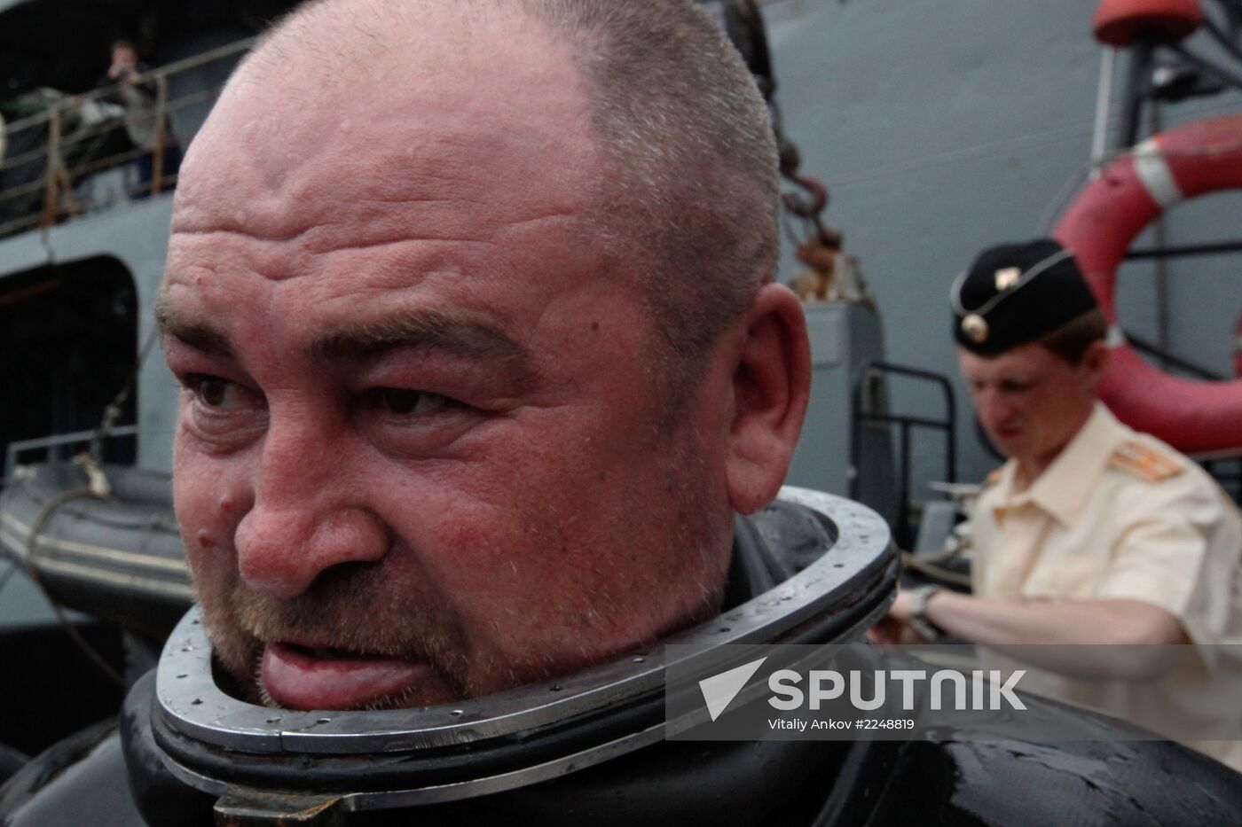 Russian navy conducts submarine rescue exercise