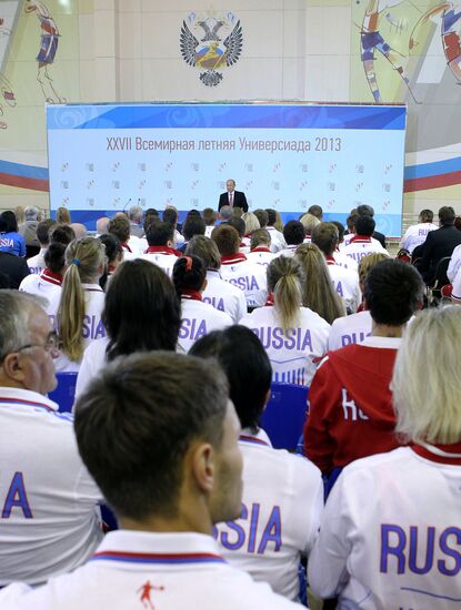 Vladimir Putin meets with medalists of 27th Universiade in Kazan