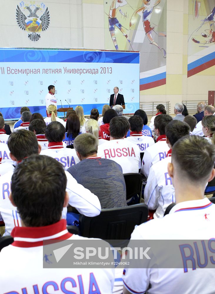 Vladimir Putin meets with medalists of 27th Universiade in Kazan