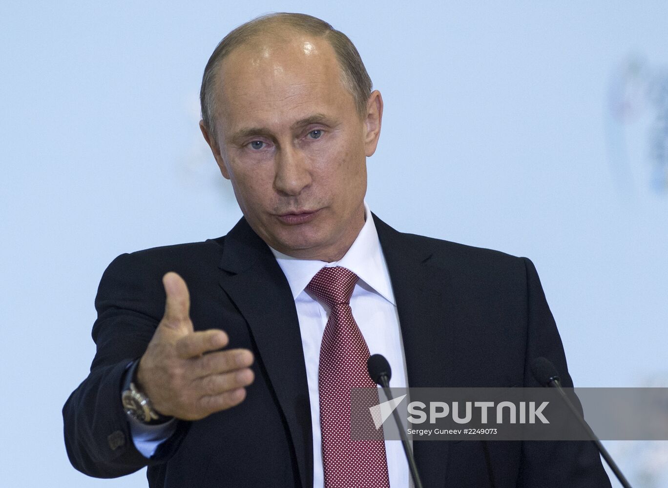 Vladimir Putin meets with medalists of 27th Universiade in Kazan