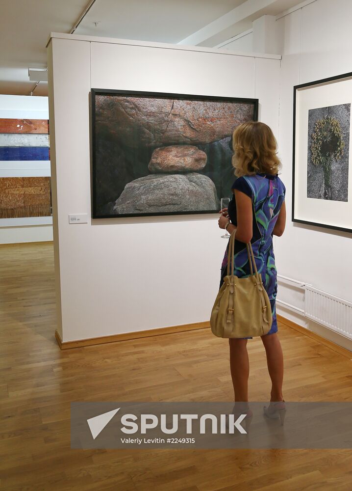 Vladimir Yudanov's exhibition 'Collected Works' opens in Moscow