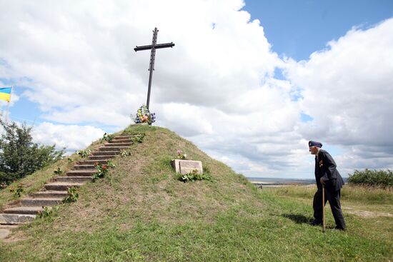 Honoring veterans of Waffen-SS Division Galichina in Ukraine