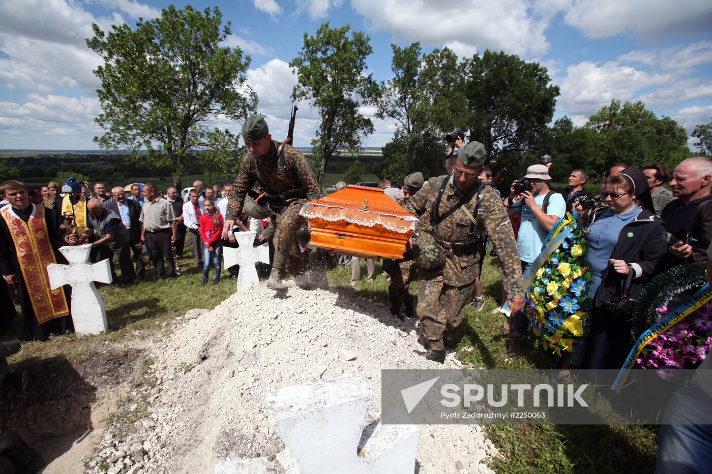 Honoring veterans of Waffen-SS Division Galichina in Ukraine