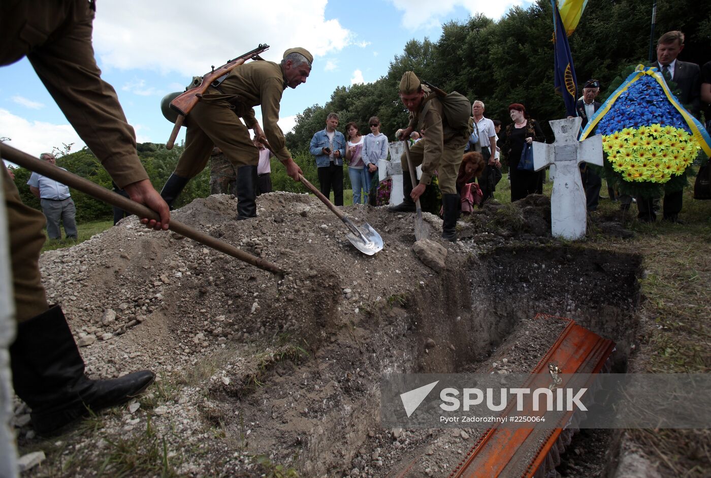 Honoring veterans of Waffen-SS Division Galichina in Ukraine