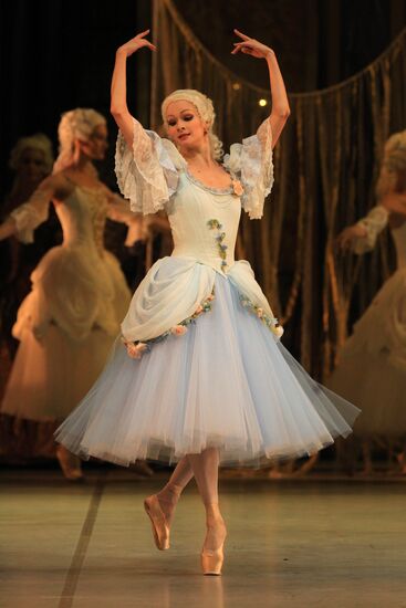 Dress rehearsal of ballet Flames of Paris