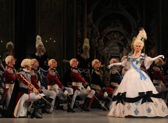 Dress rehearsal of ballet Flames of Paris