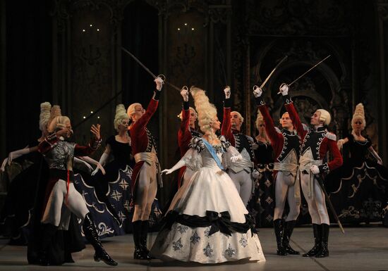 Dress rehearsal of ballet Flames of Paris