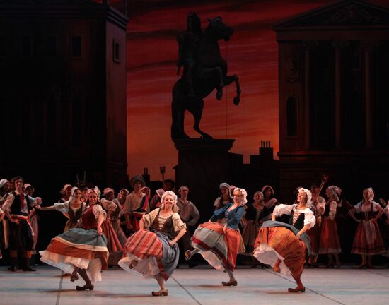 Dress rehearsal of ballet Flames of Paris