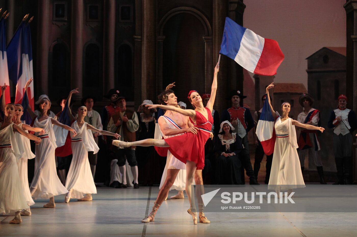 Dress rehearsal of ballet Flames of Paris