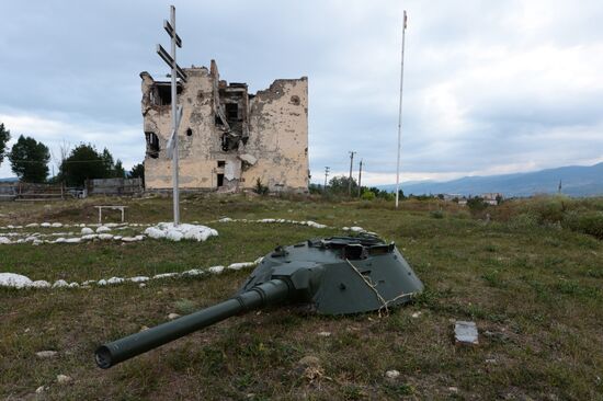 Life in South Ossetia - photo report