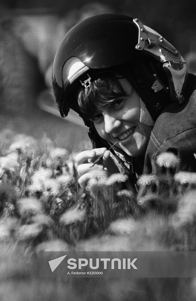 Pilot and instructor Svetlana Savitskaya