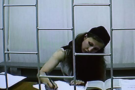 Perm Regional Court considers Maria Alyokhina's complaint