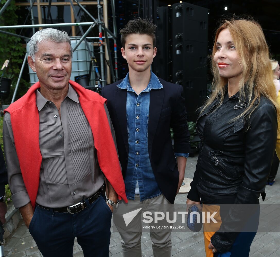 New Wave 2013 contest opens in Jurmala