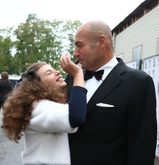 New Wave 2013 contest opens in Jurmala