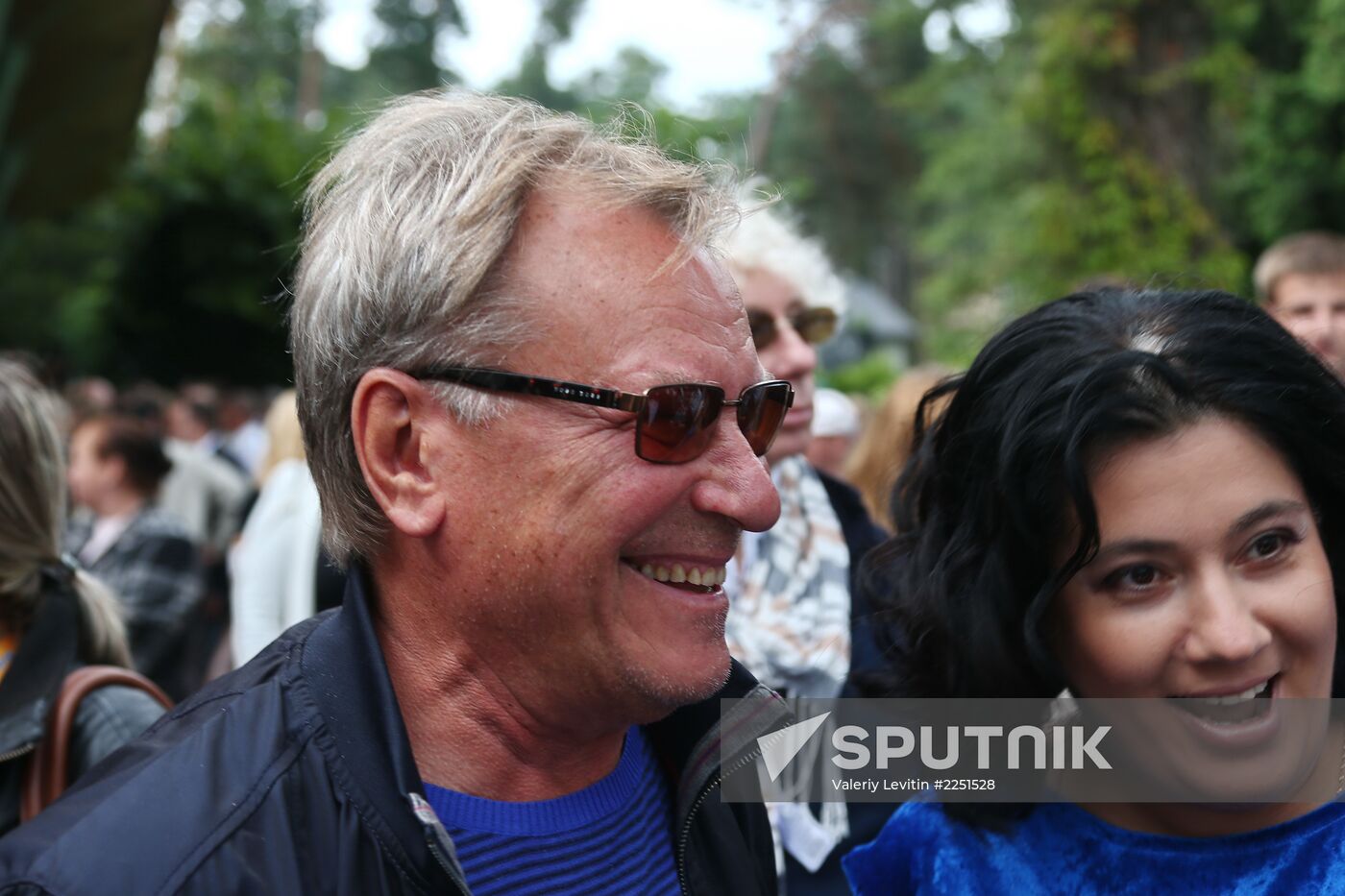 New Wave 2013 contest opens in Jurmala