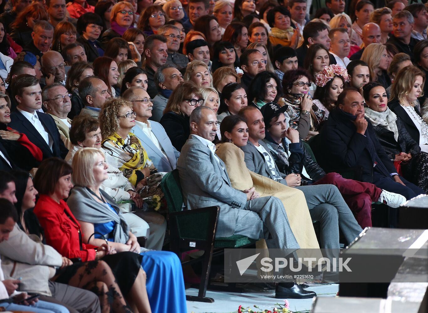 New Wave 2013 contest opens in Jurmala