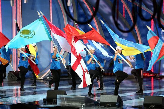 New Wave 2013 contest opens in Jurmala