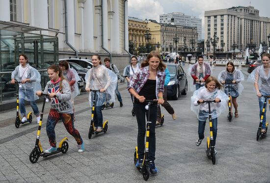 Kick scooter routes opened in Moscow's historic center