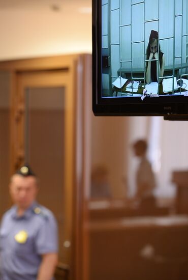 Perm Regional Court considers Maria Alyokhina's complaint