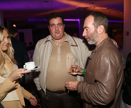Party marks 2013 New Wave music contest opening