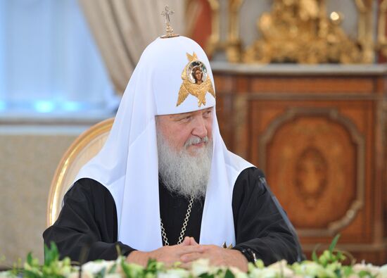 Vladimir Putin meets with top Orthodox Church clergy