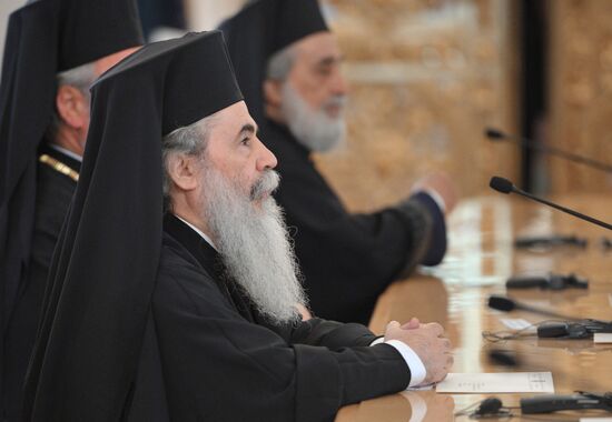 Vladimir Putin meets with top Orthodox Church clergy