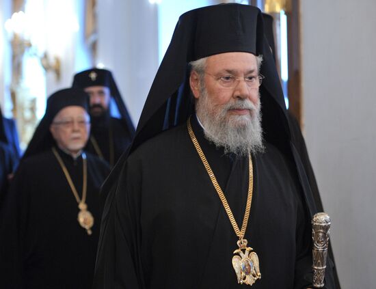 Vladimir Putin meets with top Orthodox Church clergy